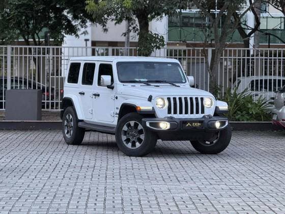 Carro 2.0 TURBO GASOLINA SAHARA 4P 4X4 AT8