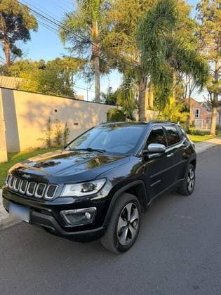 Carro 2.0 16V DIESEL LONGITUDE 4X4 AUTOMÁTICO