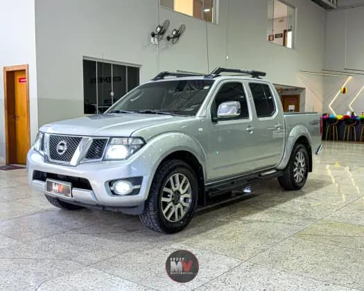 Carro 2.5 SL 4X4 CD TURBO ELETRONIC DIESEL 4P AUTOMÁTICO
