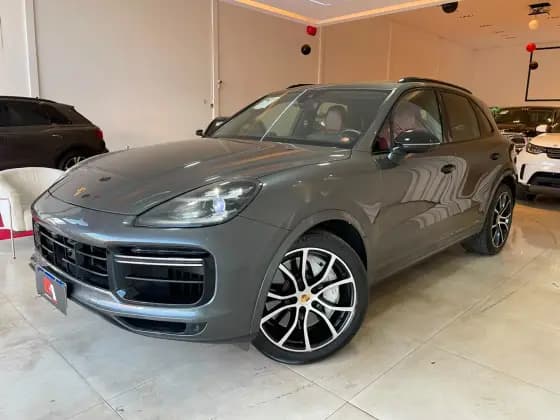 Carro 4.0 V8 GASOLINA TURBO AWD TIPTRONIC S