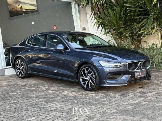 Carro 2.0 T4 MOMENTUM GASOLINA 4P AUTOMÁTICO