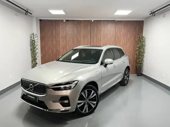 Carro 2.0 T8 RECHARGE INSCRIPTION AWD GEARTRONIC