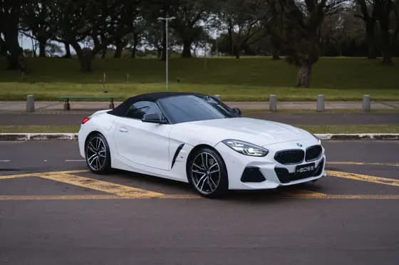 Carro 2.0 TWINPOWER GASOLINA SDRIVE30i M SPORT STEPTRONIC