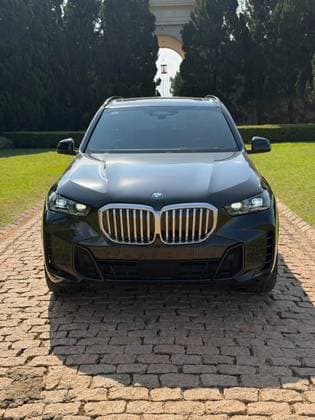 Carro 3.0 I6 TURBO HÍBRIDO XDRIVE50E M SPORT AUTOMÁTICO