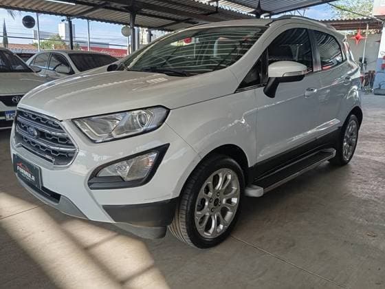 Carro 1.5 TI-VCT FLEX TITANIUM AUTOMÁTICO