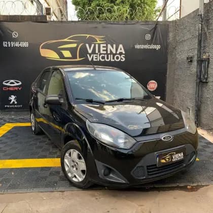 Carro 1.6 MPI CLASS SEDAN 8V FLEX 4P MANUAL