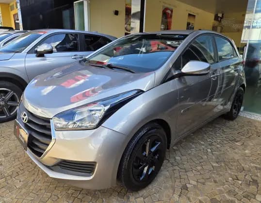 Carro 1.6 COMFORT PLUS 16V FLEX 4P MANUAL
