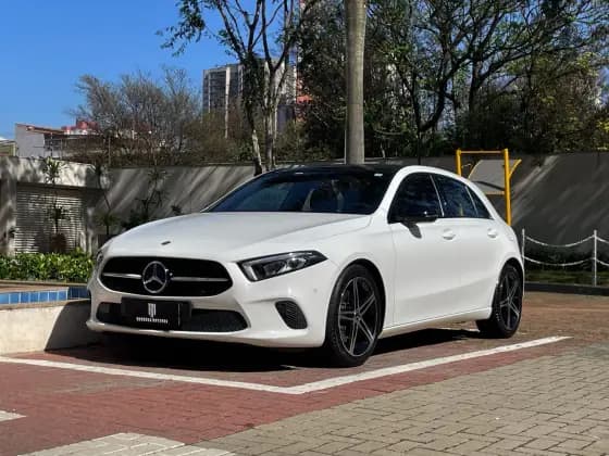 Carro 2.0 CGI GASOLINA SPORT 7G-DCT