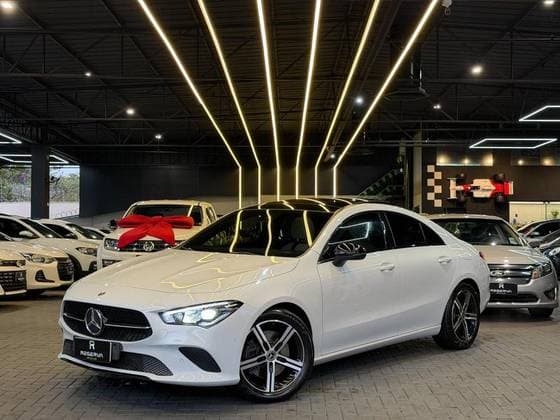 Carro 2.0 CGI GASOLINA 7G-DCT