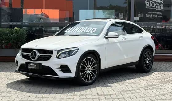 Carro 2.0 CGI GASOLINA COUPÉ 4MATIC 9G-TRONIC