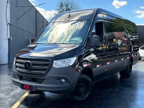 Carro 2.0 CDI DIESEL VAN 517 TA EXTRA LONGO 21L MANUAL