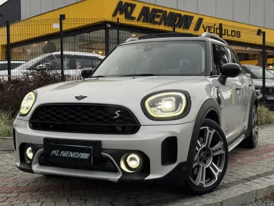 Carro 1.5 12V TWINPOWER TURBO HYBRID COOPER S E SHADOW EDITION ALL4 STEPTRONIC
