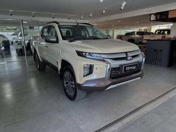 Carro 2.4 16V TURBO DIESEL SPORT HPE-S TERRA CD 4P 4X4 AUTOMÁTICO