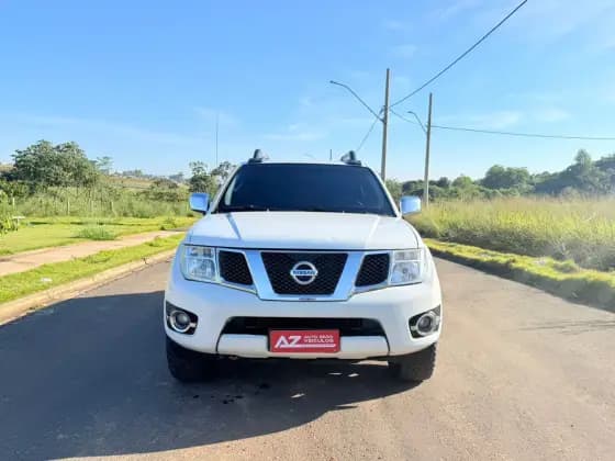Carro 2.5 SL 4X4 CD TURBO ELETRONIC DIESEL 4P AUTOMÁTICO