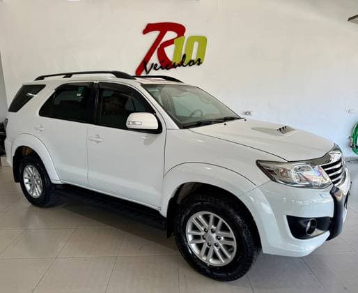 Carro 3.0 SRV 4X4 7 LUGARES 16V TURBO INTERCOOLER DIESEL 4P AUTOMÁTICO