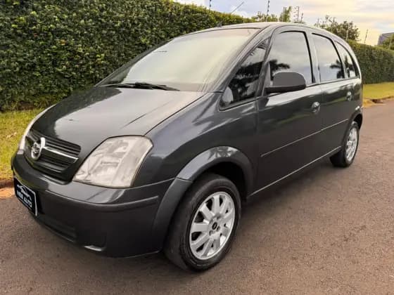 Carro 1.8 MPFI MAXX 8V FLEX 4P MANUAL