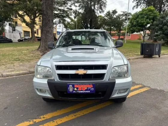 Carro 2.8 EXECUTIVE 4X2 CD 12V TURBO ELECTRONIC INTERCOOLER DIESEL 4P MANUAL