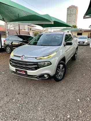 Carro 2.0 16V TURBO DIESEL VOLCANO 4WD AT9