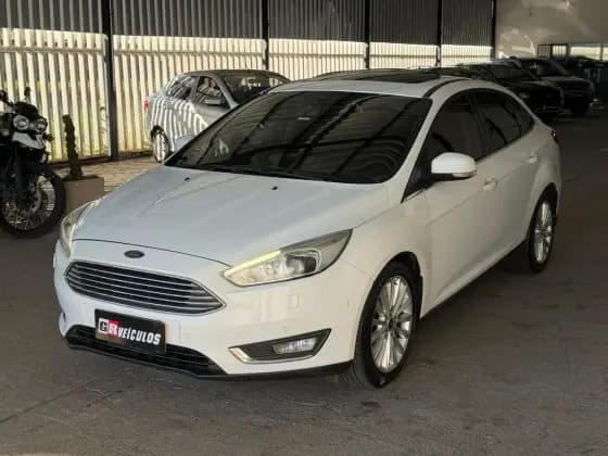 Carro 2.0 TITANIUM PLUS 16V FLEX 4P POWERSHIFT