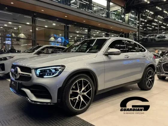 Carro 2.0 CGI GASOLINA COUPÉ AMG LINE 4MATIC 9G-TRONIC