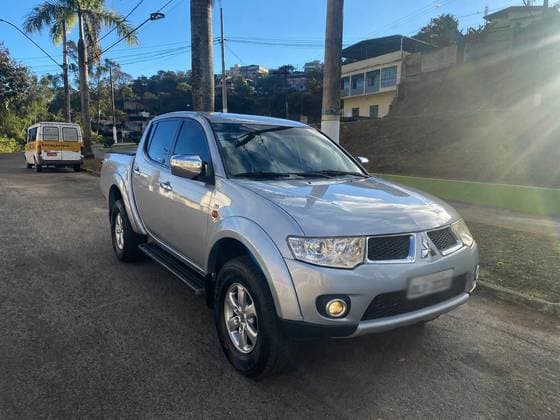 Carro 3.2 HPE 4X4 CD 16V TURBO INTERCOOLER DIESEL 4P AUTOMÁTICO
