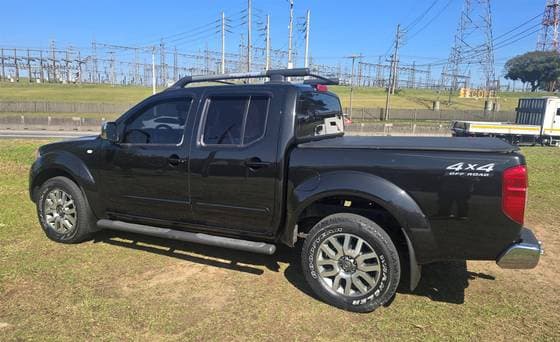 Carro 2.5 SL 4X4 CD TURBO ELETRONIC DIESEL 4P AUTOMÁTICO