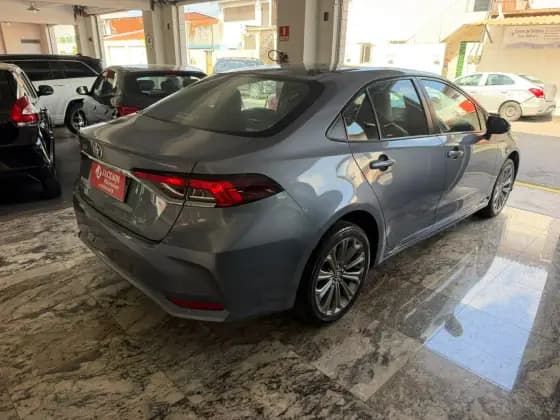 Carro 2.0 VVT-IE FLEX XEI DIRECT SHIFT