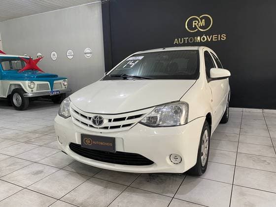 Carro 1.3 X 16V FLEX 4P MANUAL