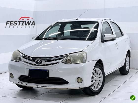 Carro 1.5 XLS SEDAN 16V FLEX 4P MANUAL