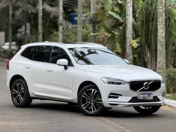 Carro 2.0 T8 HYBRID MOMENTUM AWD GEARTRONIC