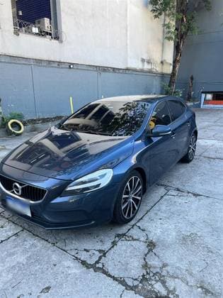 Carro 2.0 T4 MOMENTUM GASOLINA 4P AUTOMÁTICO