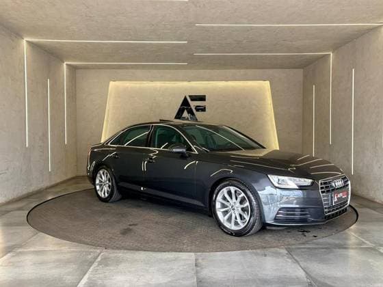 Carro 2.0 TFSI AMBIENTE GASOLINA 4P S TRONIC