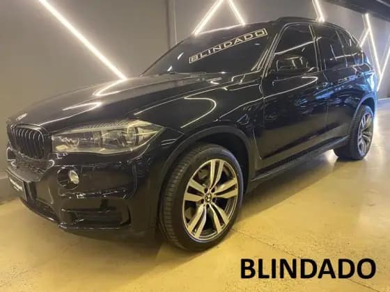 Carro 4.4 4X4 50I EXPERIENCE V8 32V GASOLINA 4P AUTOMÁTICO