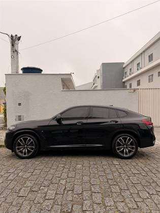 Carro 2.0 16V GASOLINA XDRIVE30I M SPORT STEPTRONIC