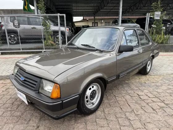 Carro 1.6 SL/E 8V GASOLINA 2P MANUAL