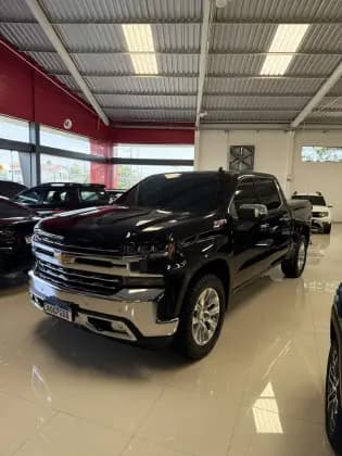 Carro 3.0 V6 DURAMAX DIESEL 1500 LTZ 4WD AUTOMÁTICO