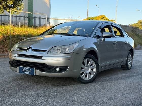 Carro 2.0 GLX PALLAS 16V FLEX 4P AUTOMÁTICO