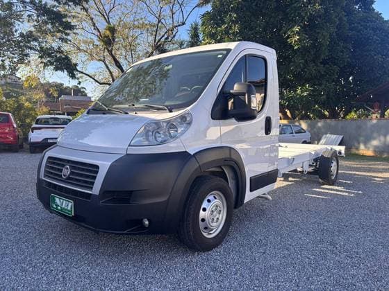 Carro 2.3 MULTIJET DIESEL CHASSI MANUAL