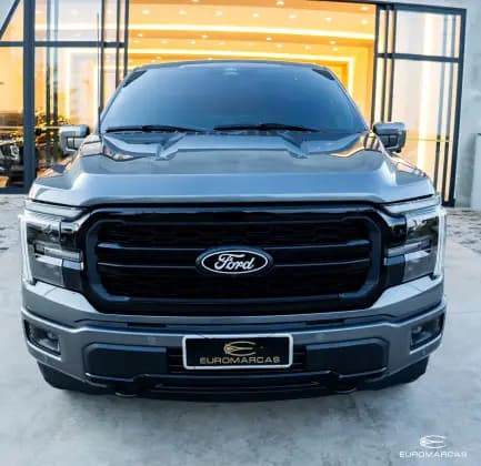 Carro 5.0 V8 GASOLINA CD LARIAT BLACK FX4 AUTOMÁTICO