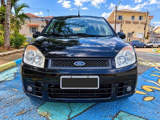 Carro 1.6 MPI HATCH 8V FLEX 4P MANUAL