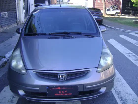 Carro 1.4 LX 8V GASOLINA 4P AUTOMÁTICO