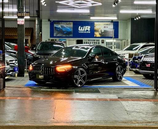 Carro 1.3 MHEV AMG LINE 7G-DCT