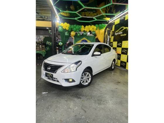 Carro 1.6 16V FLEX SV 4P XTRONIC