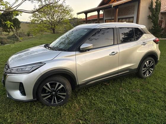 Carro 1.6 16V FLEXSTART EXCLUSIVE XTRONIC