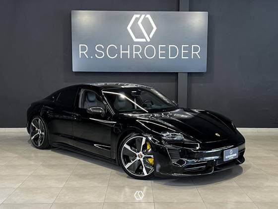 Carro TURBO S ELÉTRICO
