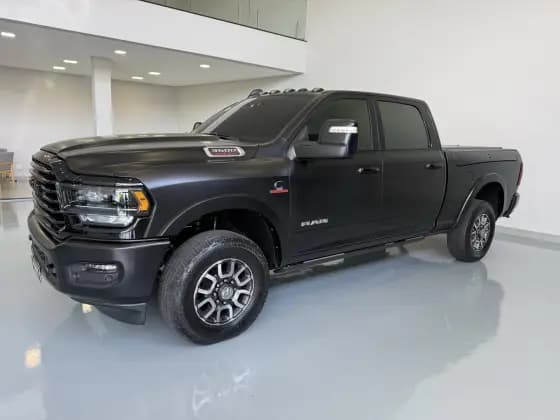 Carro 6.7 I6 TURBO DIESEL LIMITED LONGHORN CD 4X4 AUTOMÁTICO