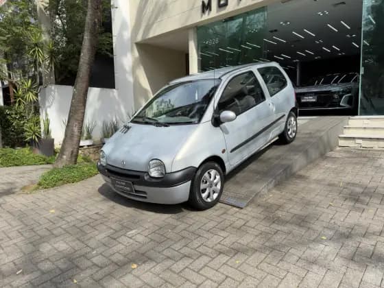 Carro 1.0 8V GASOLINA 2P MANUAL