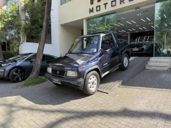Carro 1.6 JLX CANVAS TOP 4X4 8V GASOLINA 2P MANUAL