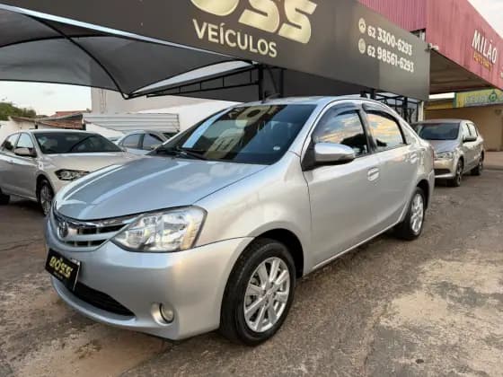 Carro 1.5 XLS SEDAN 16V FLEX 4P AUTOMÁTICO