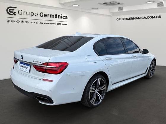 Carro 4.4 V8 32V GASOLINA 4P AUTOMÁTICO